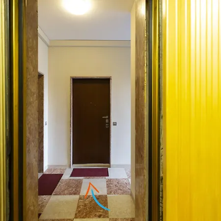 Apartment Gioia Short *